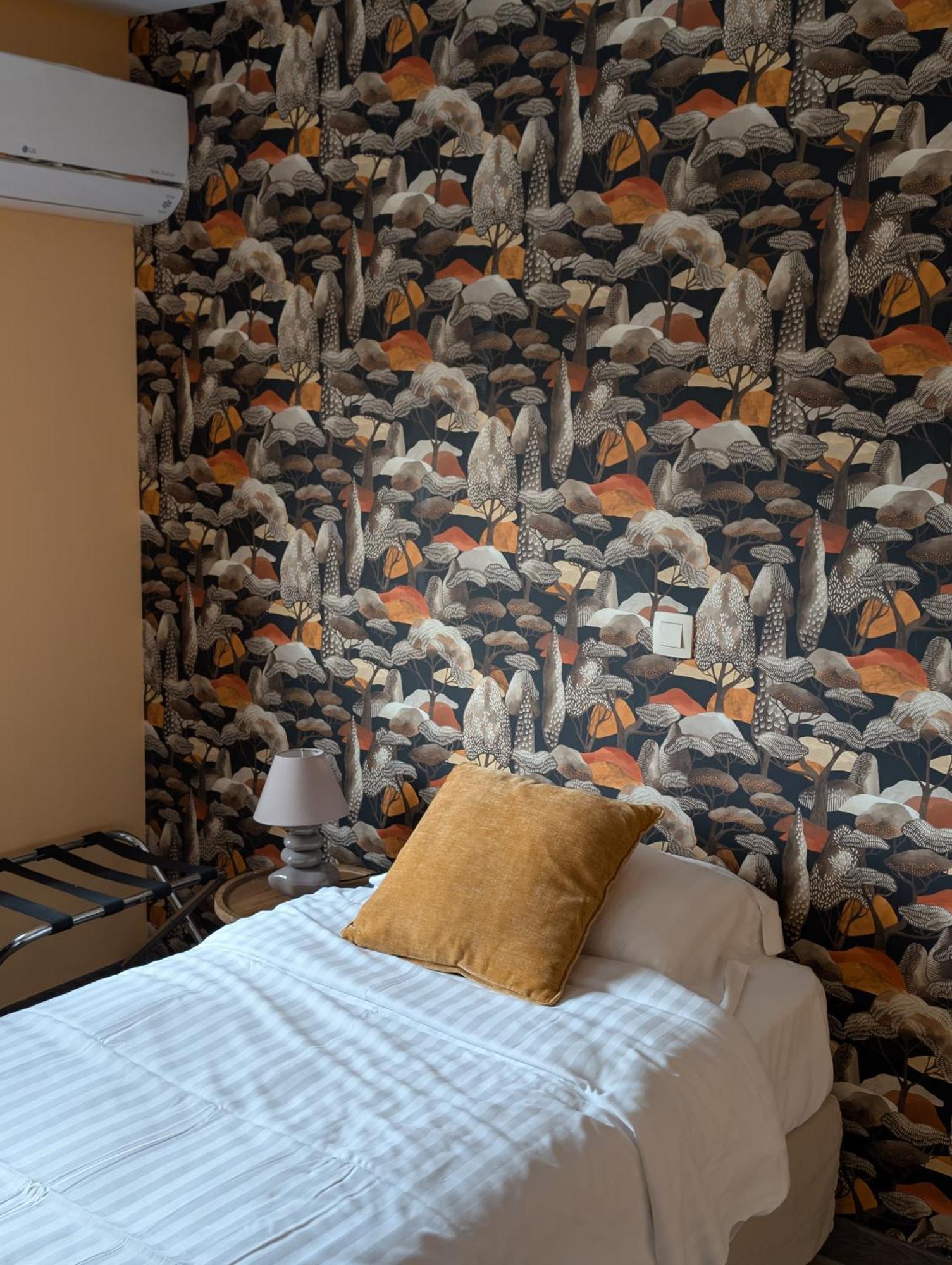 A Fleur De Couette Hotel Auvelais Bagian luar foto